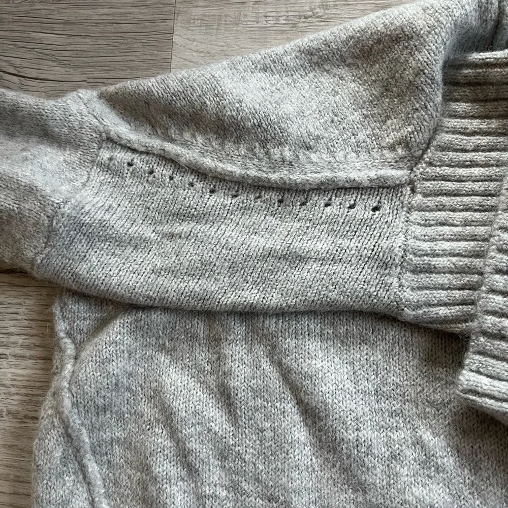 Gap cowl neck wool blend sweater size XS